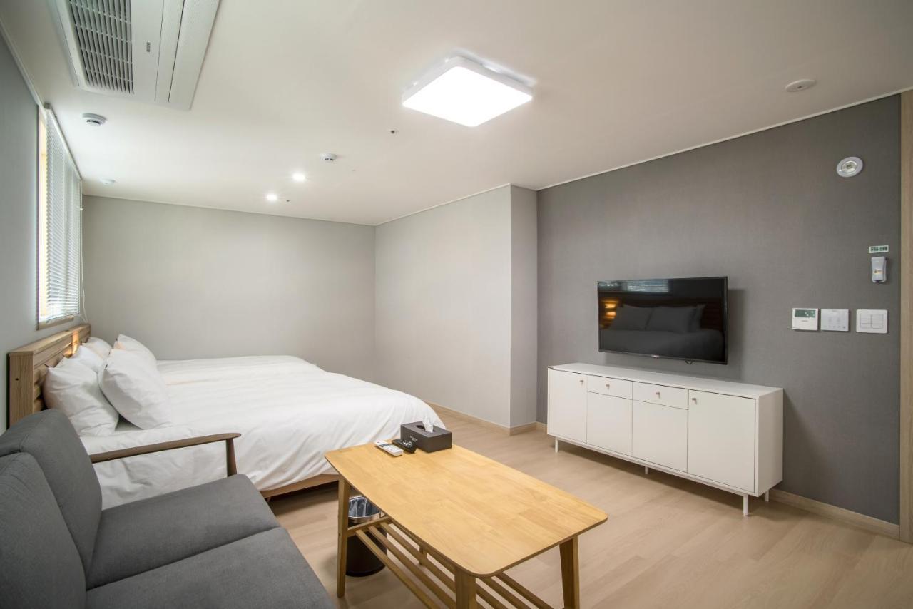 Jeju Central Park Residence Екстериор снимка